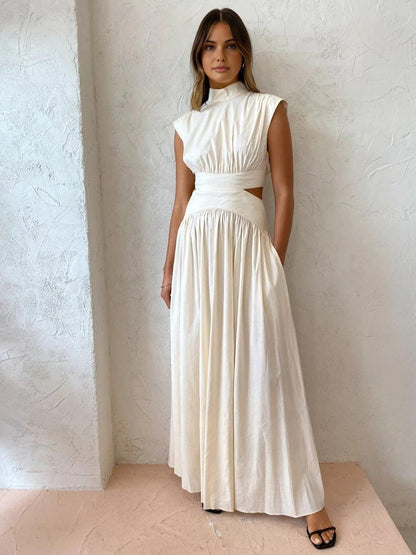 EvaGrace Sleeveless Maxi Dress with Stylish Cutout Waist