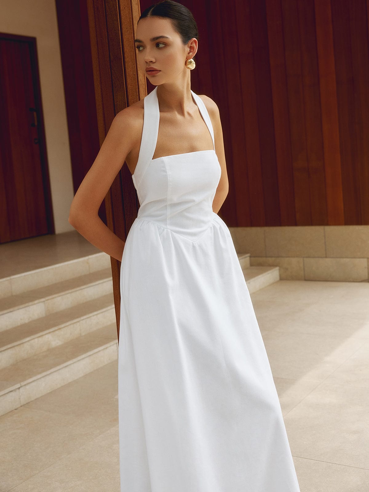 Effortless Elegance Halter Maxi Dress – Sleeveless Summer Style for Women